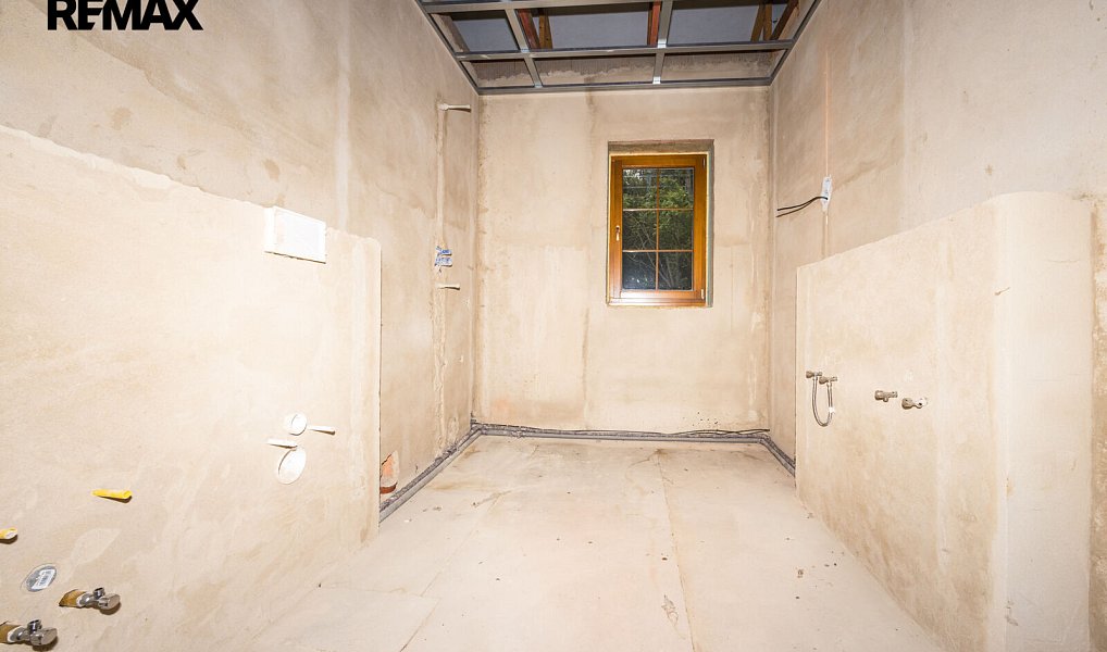 Prodej domu 175 m² s pozemkem 753 m², Dubí – náhled fotky 2