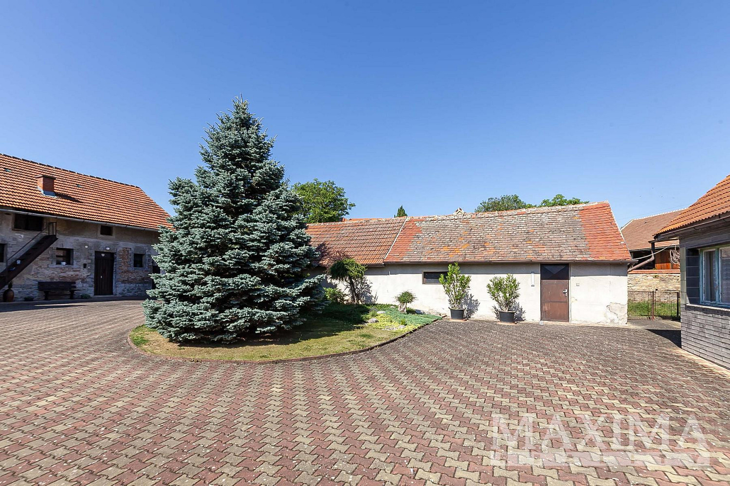 Prodej domu 340 m² s pozemkem 4 800 m² – fotografie 4