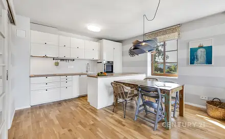 Prodej bytu 3+kk 82 m², Kařez, okres Rokycany