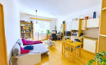 Prodej bytu 2+kk 54 m², Tolstého, Praha 10 - Vršovice
