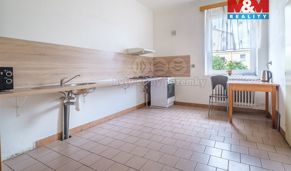 Prodej nájemního domu, činžáku 1 318 m², Cheb – náhled fotky 9