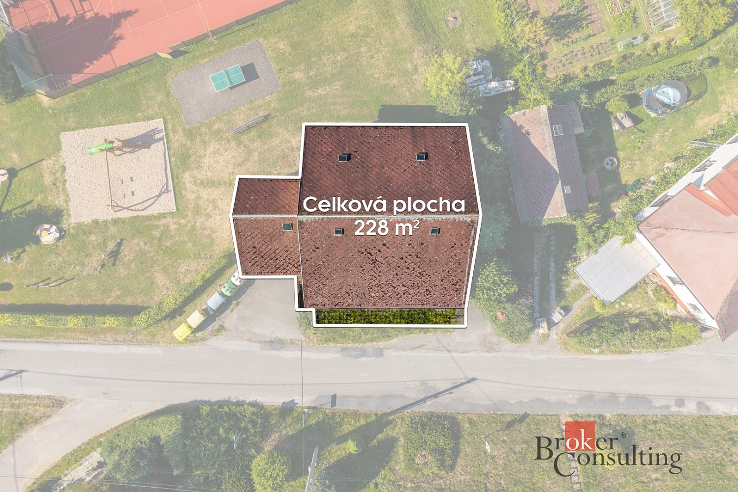 Prodej obchodních prostor 228 m²