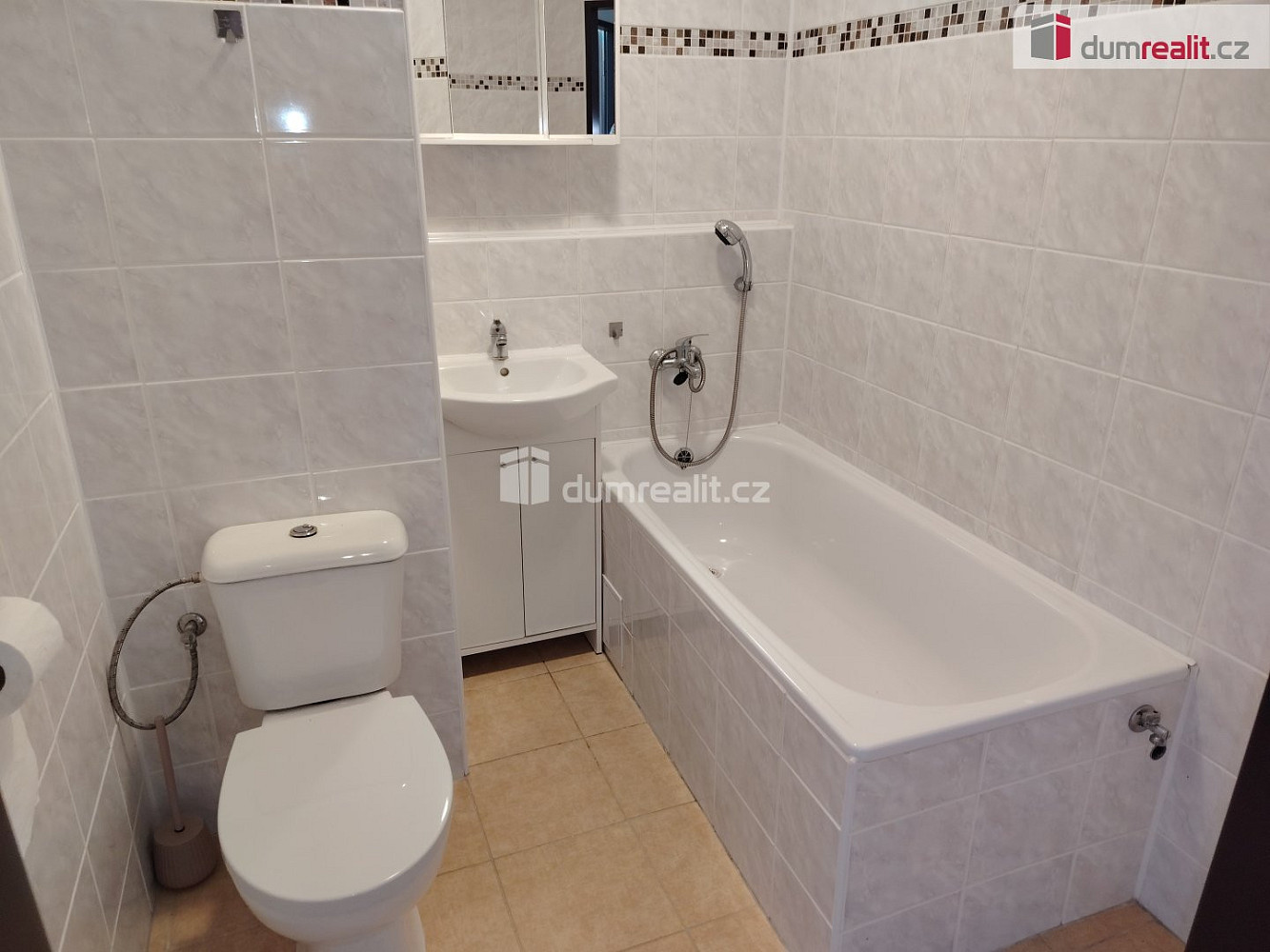 Pronájem bytu 1+kk 25 m² — photo 5