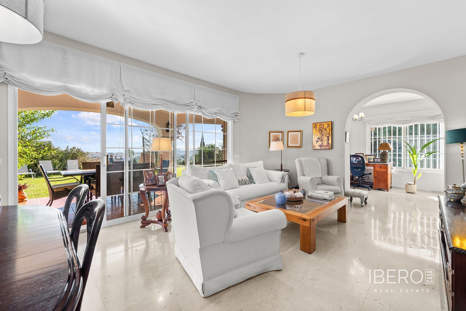 Prodej domu 179 m² s pozemkem 1 150 m² - Més