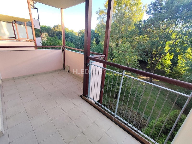 Pronájem bytu 3+kk 69 m² – fotografie 2