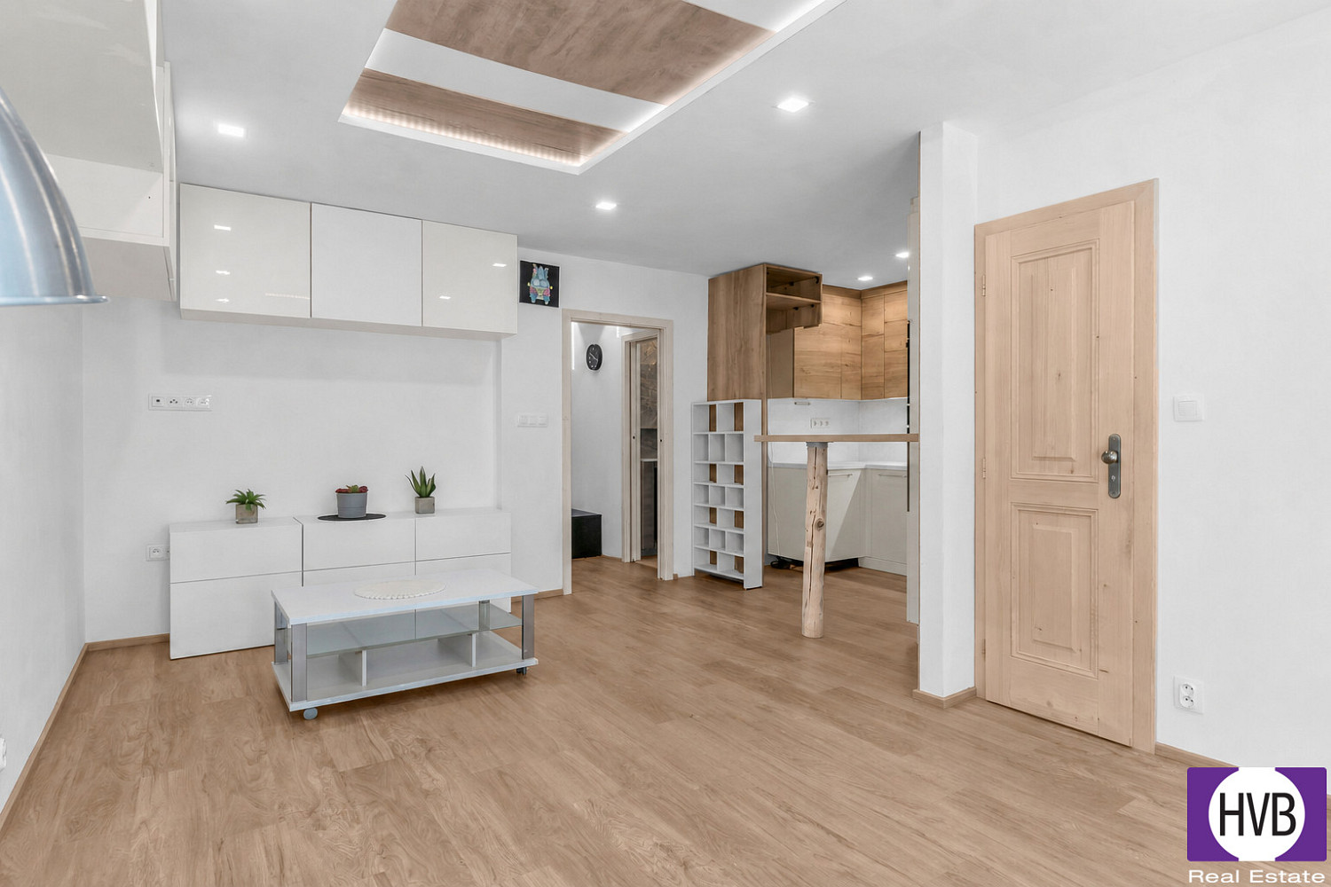 Prodej bytu 4+kk 72 m² — photo 3