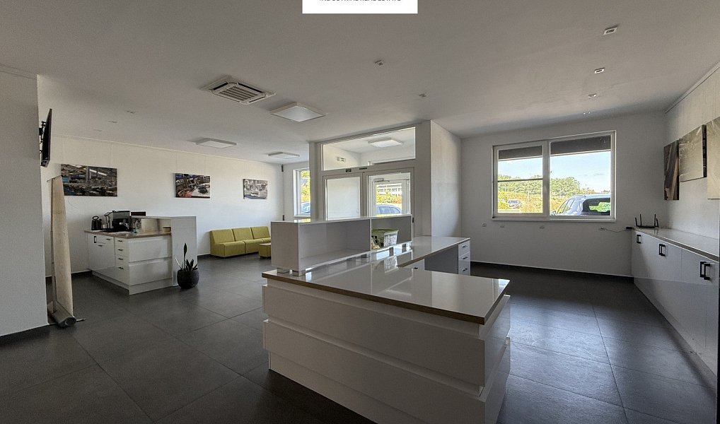 Pronájem skladovacích prostor 2 142 m², Týn nad Vltavou – náhled fotky 14
