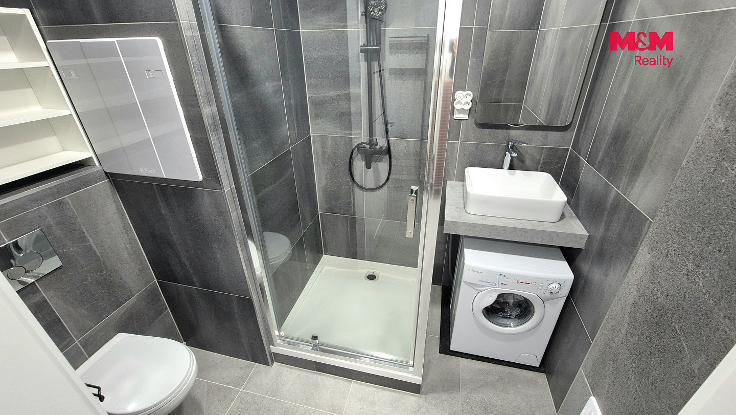 Pronájem bytu 2+1 57 m² — photo 2