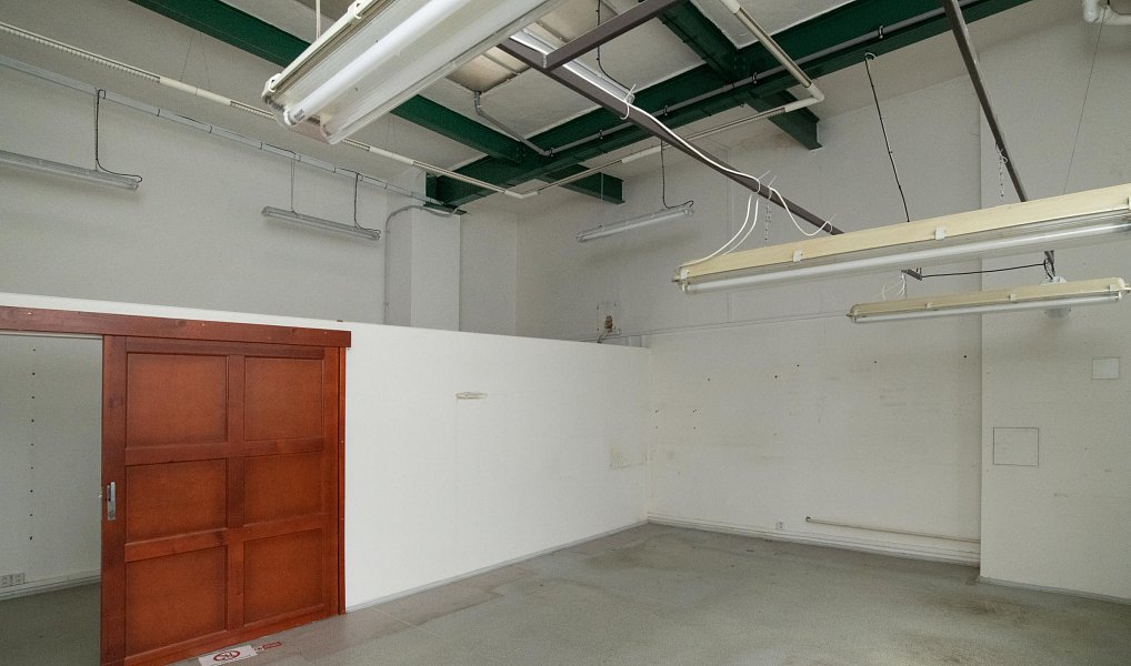 Pronájem obchodních prostor 222 m², Praha – náhled fotky 2