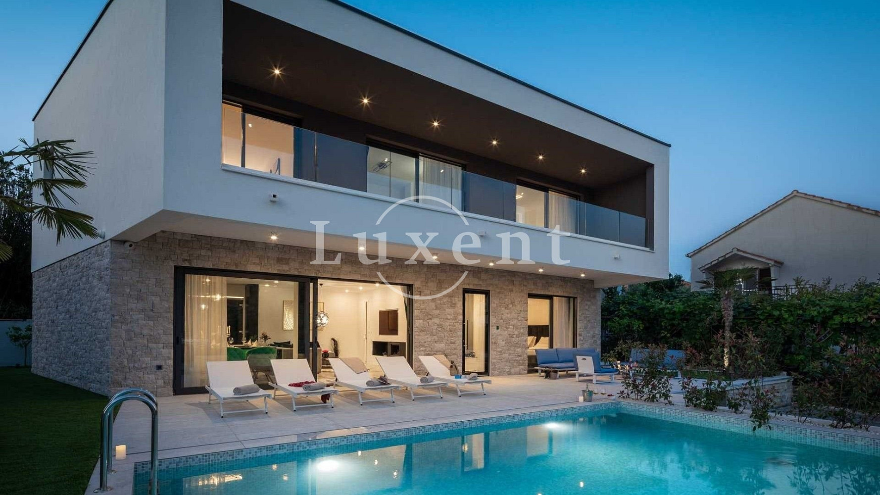 Prodej domu 200 m² s pozemkem 400 m²