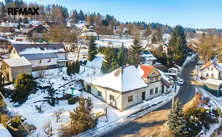 Prodej domu 428 m² s pozemkem 971 m², Chuchelna - Komárov, okres Semily