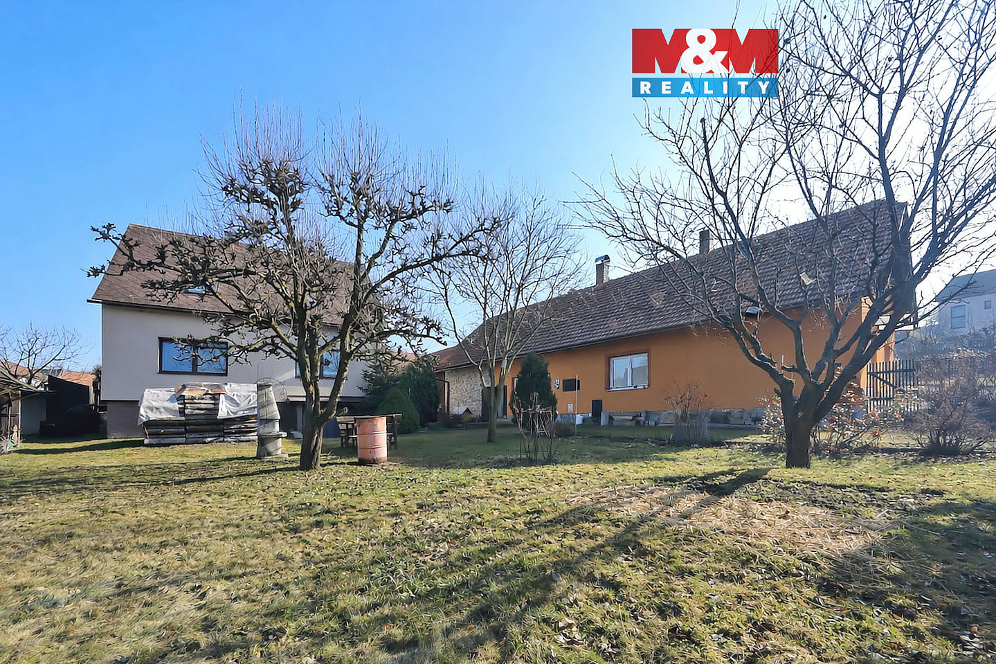 Prodej domu 250 m² s pozemkem 978 m²