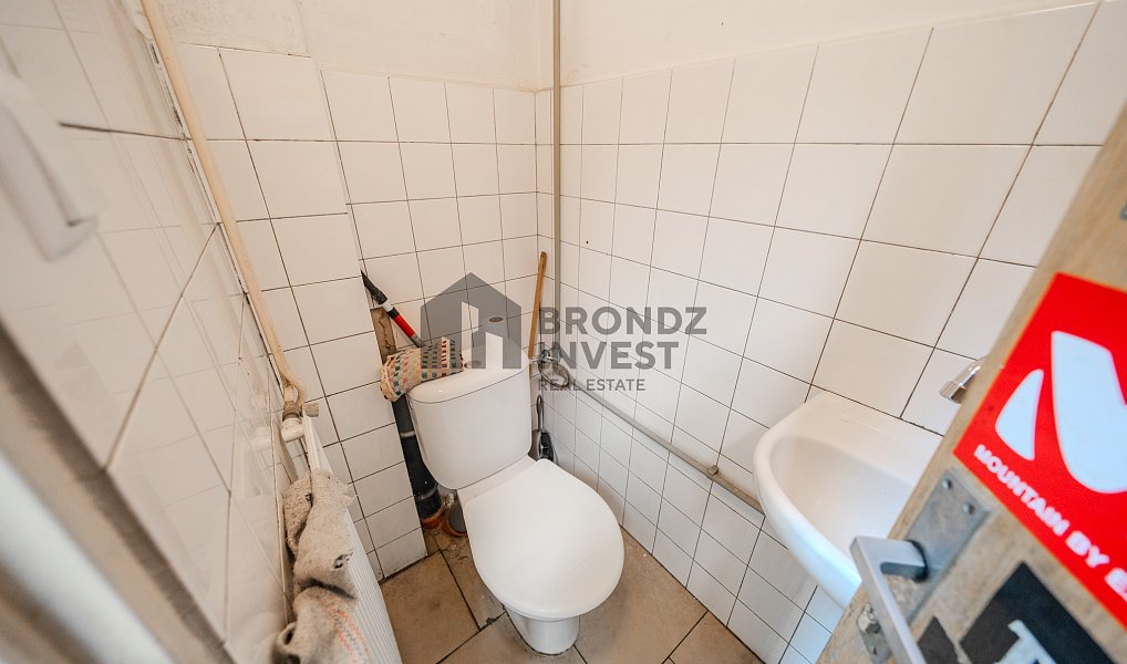 Pronájem obchodních prostor 101 m², Praha – náhled fotky 10