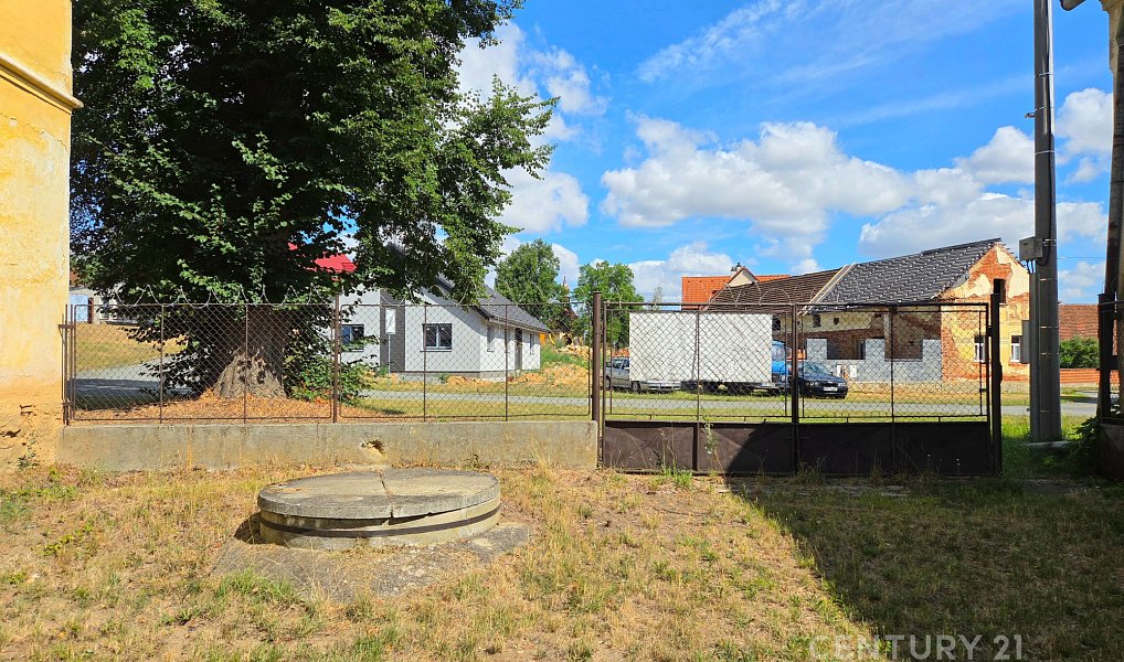 Prodej stavebního pozemku 2 553 m², Líšina – náhled fotky 6