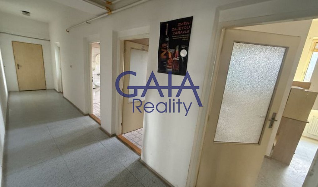 Prodej obchodních prostor 940 m², Ždánice – náhled fotky 7