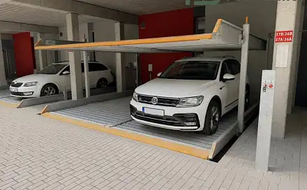 Pronájem ostatní Garážové stání, 18m2, Kolín, Kolín III, Roháčova, Kolín - Kolín III