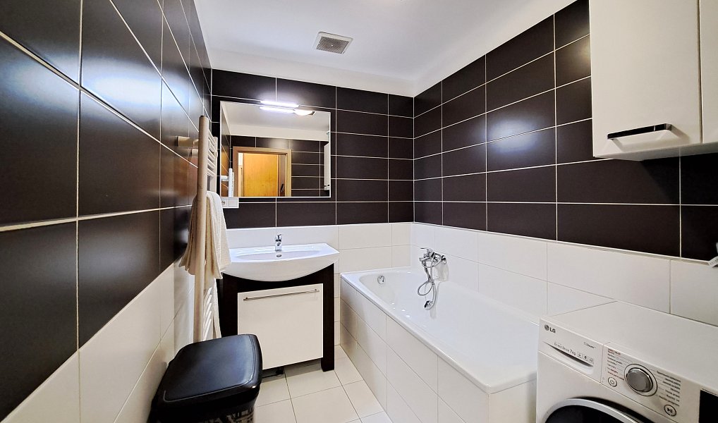 Pronájem bytu 2+kk 60 m², Zlín – náhled fotky 9