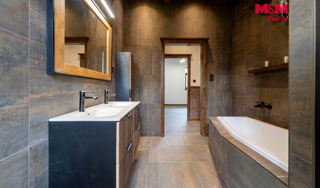 Prodej domu 221 m² s pozemkem 1 365 m², Trhový Štěpánov – náhled fotky 12