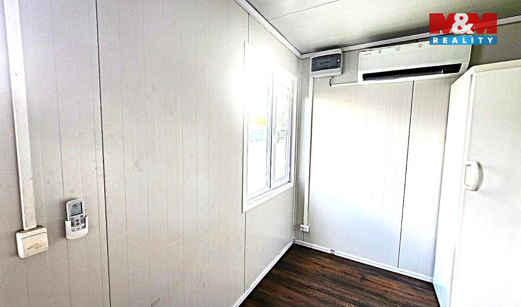 Pronájem pozemku 700 m², Tymákov – náhled fotky 7
