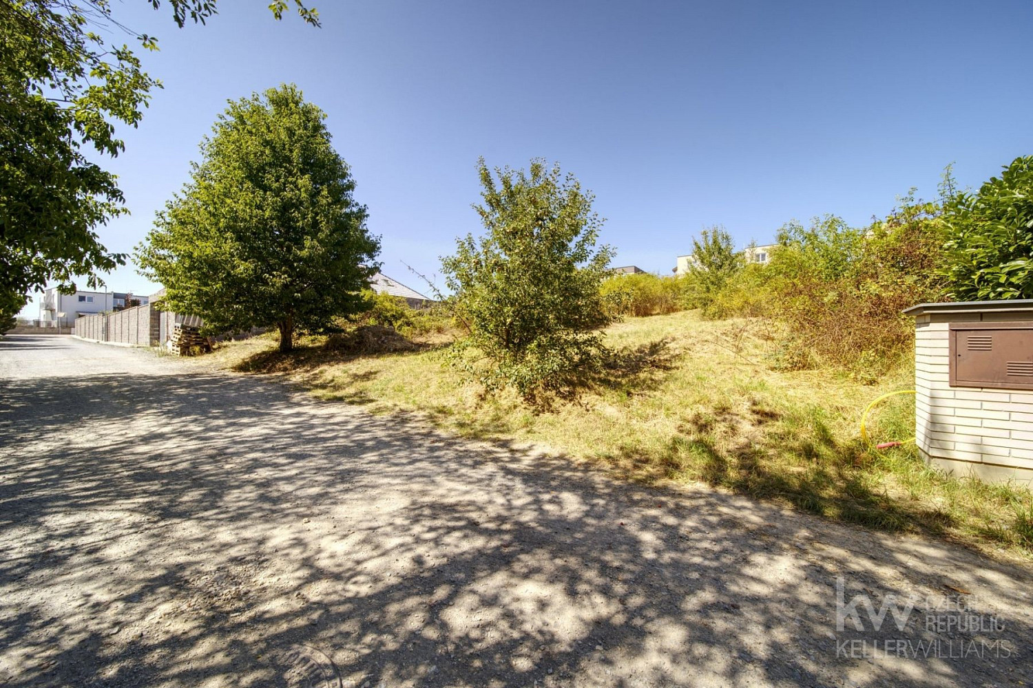 Prodej stavebního pozemku 645 m² – fotografie 5