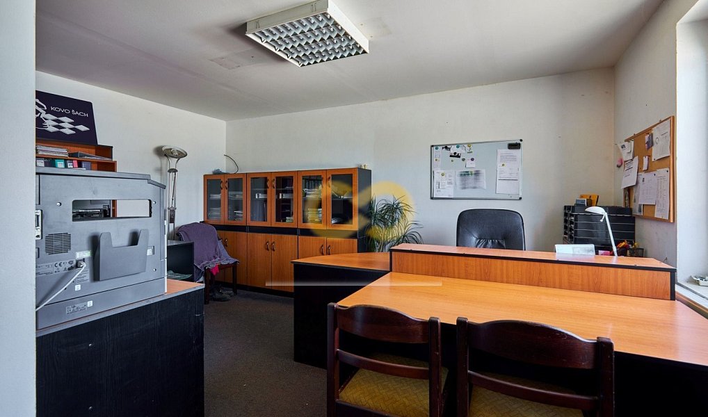 Prodej skladovacích prostor 6 412 m², Háje – náhled fotky 5