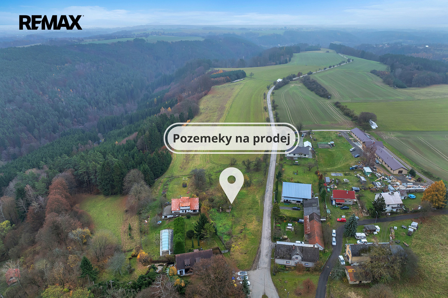 Prodej stavebního pozemku 891 m² – fotografie 3