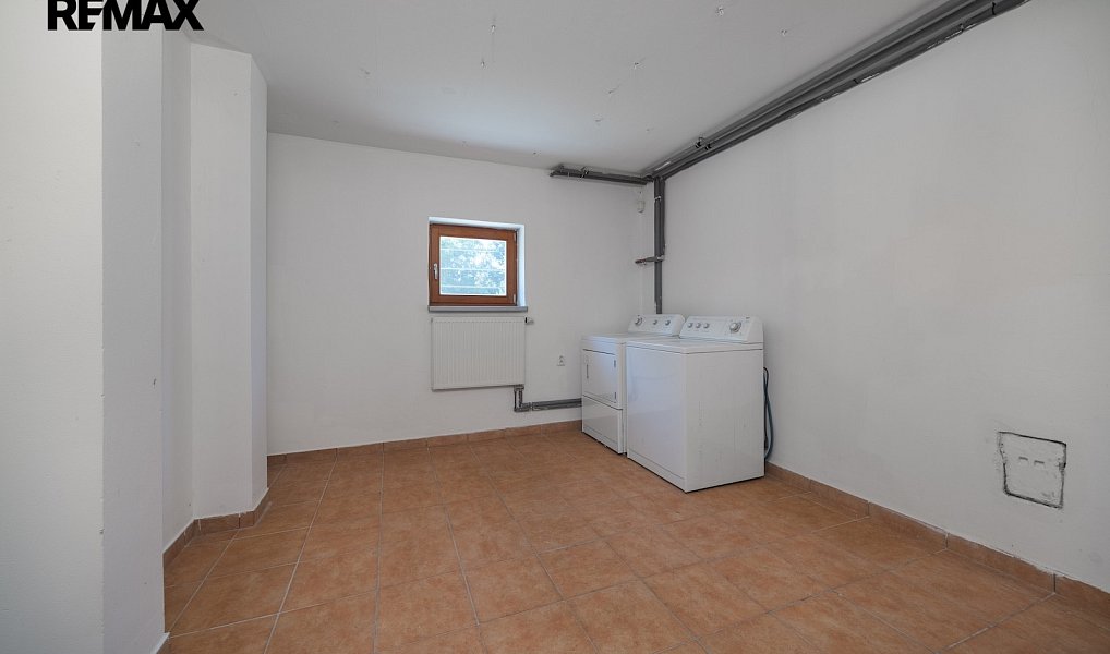 Prodej domu 210 m² s pozemkem 1 140 m², Praha – náhled fotky 28