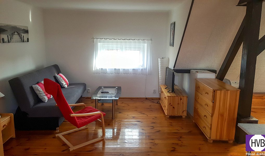 Prodej domu 255 m² s pozemkem 384 m², Praha – náhled fotky 5