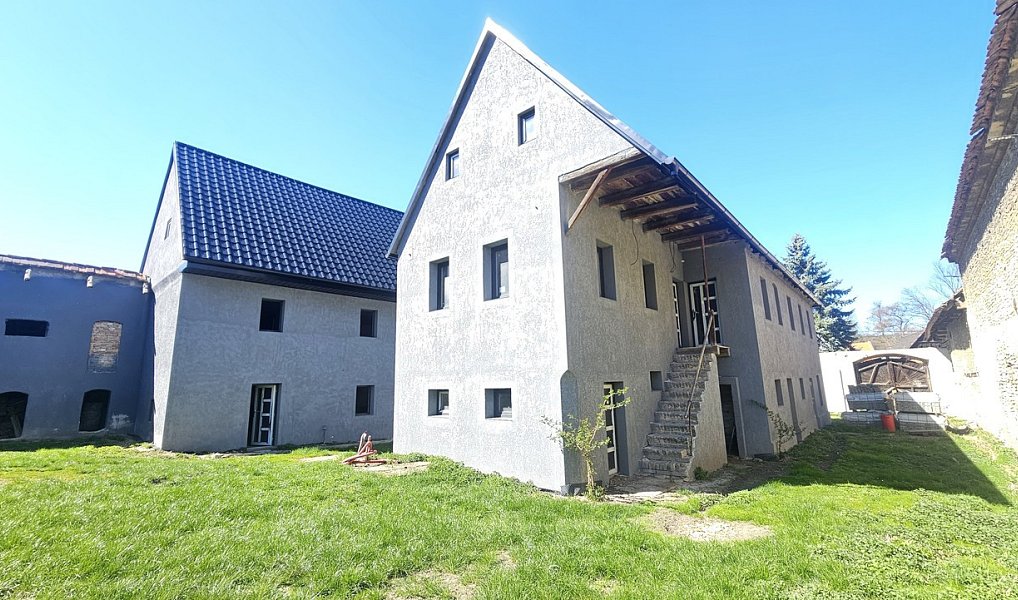 Prodej domu 506 m² s pozemkem 1 573 m², Vrutice – náhled fotky 17