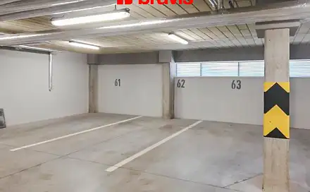 Pronájem garážového stání v bytovém domě, Brno - Štýřice, ul. Vídeňská, Vídeňská, Brno - Štýřice