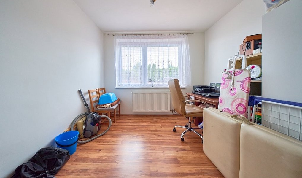 Prodej bytu 3+1 96 m², Okrouhlá – náhled fotky 15