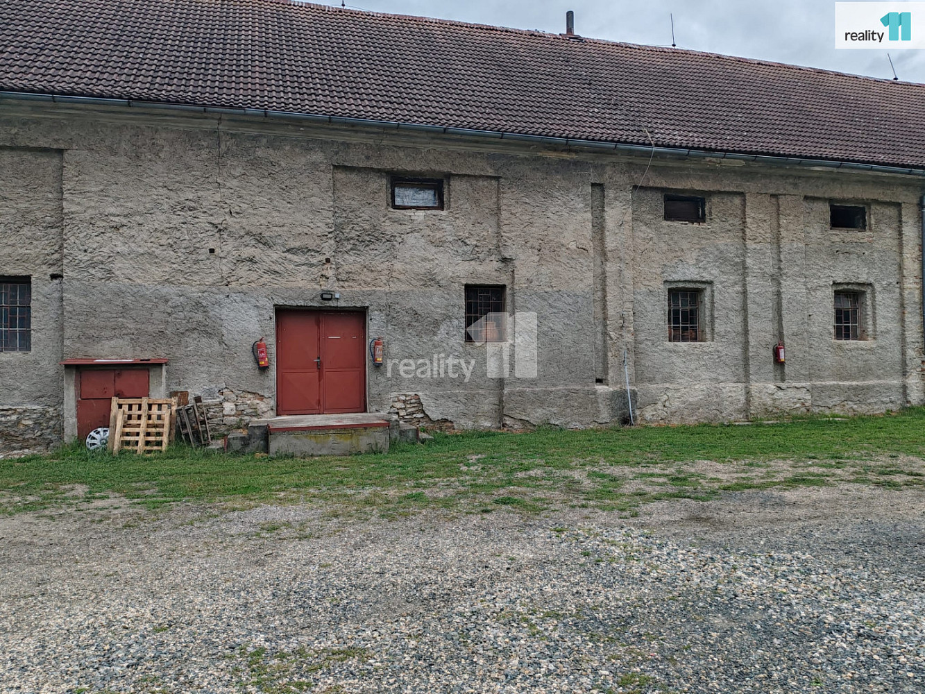 Pronájem skladovacích prostor 300 m² — photo 3