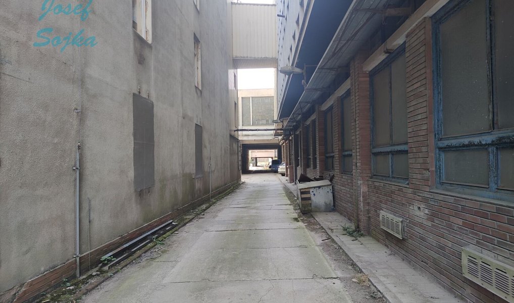 Pronájem skladovacích prostor 4 500 m², Adamov – náhled fotky 8