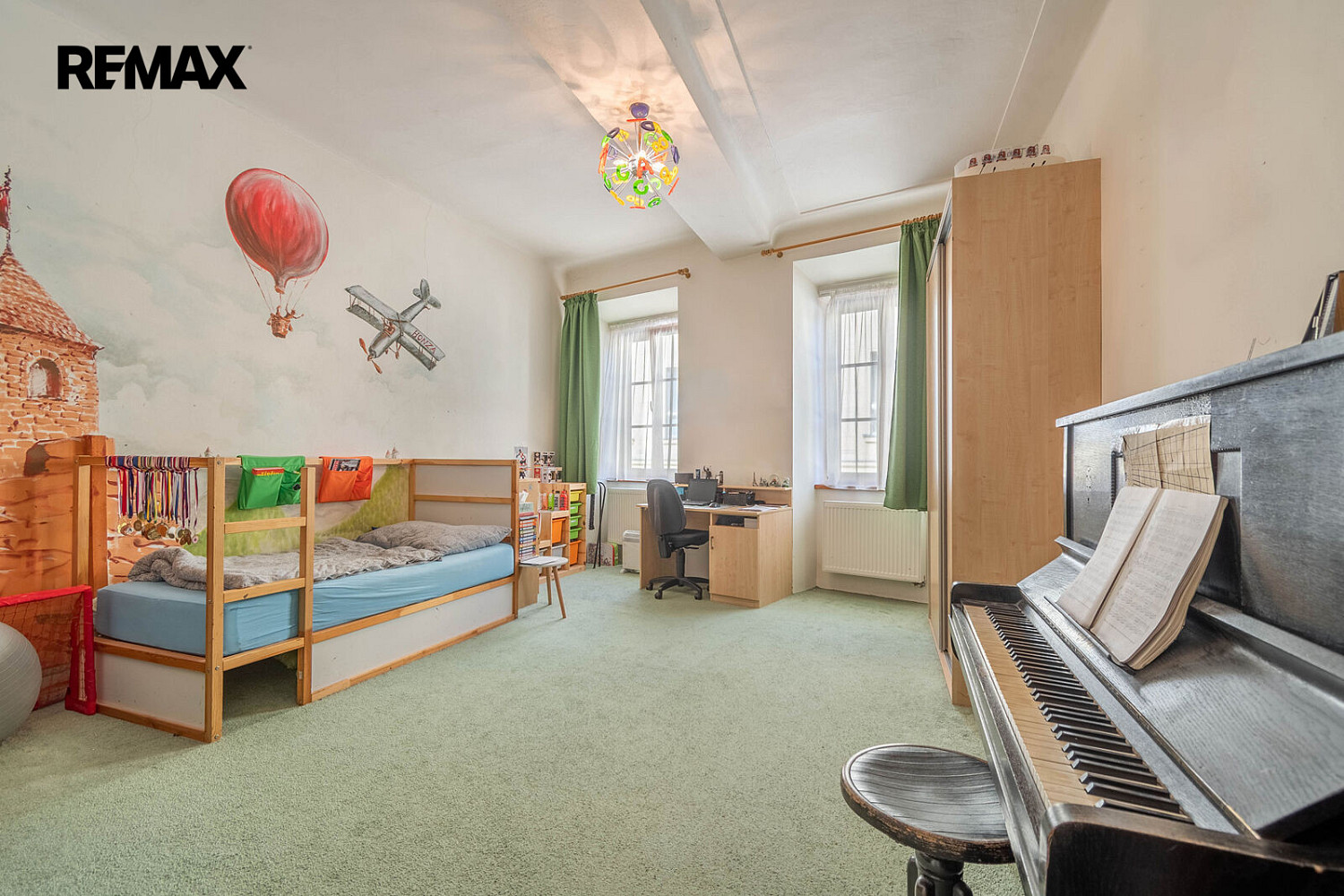 Prodej nájemního domu, činžáku 200 m² – fotografie 5