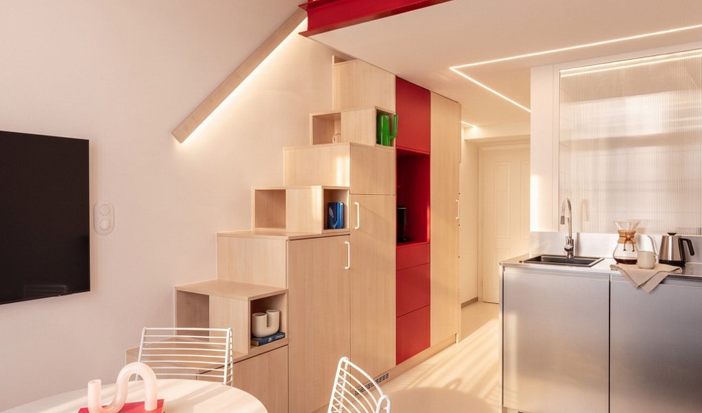 Prodej ubytovacího objektu 207 m², Praha – náhled fotky 12
