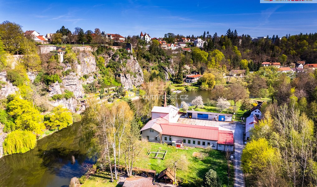 Prodej výrobních prostor 3 615 m², Bechyně – náhled fotky 13