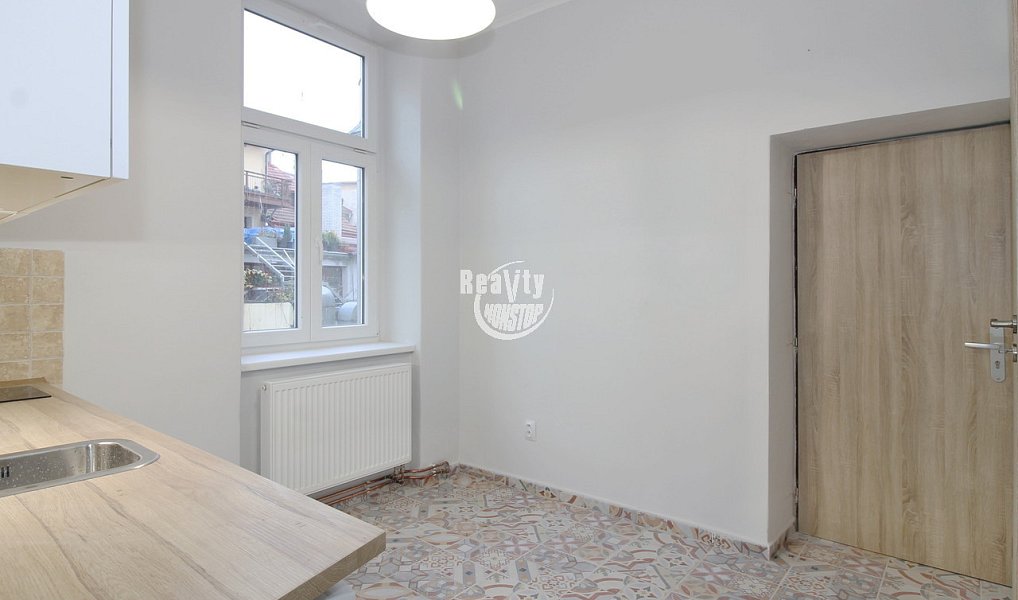 Prodej bytu 2+1 42 m², Jihlava – náhled fotky 7