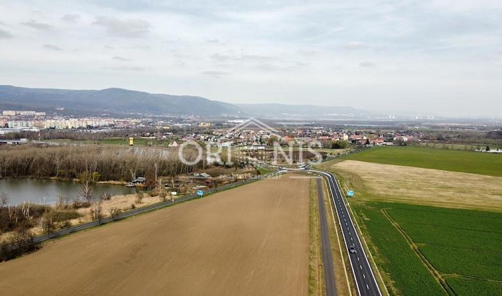 Prodej komerčního pozemku 74 902 m², Chomutov – náhled fotky 4