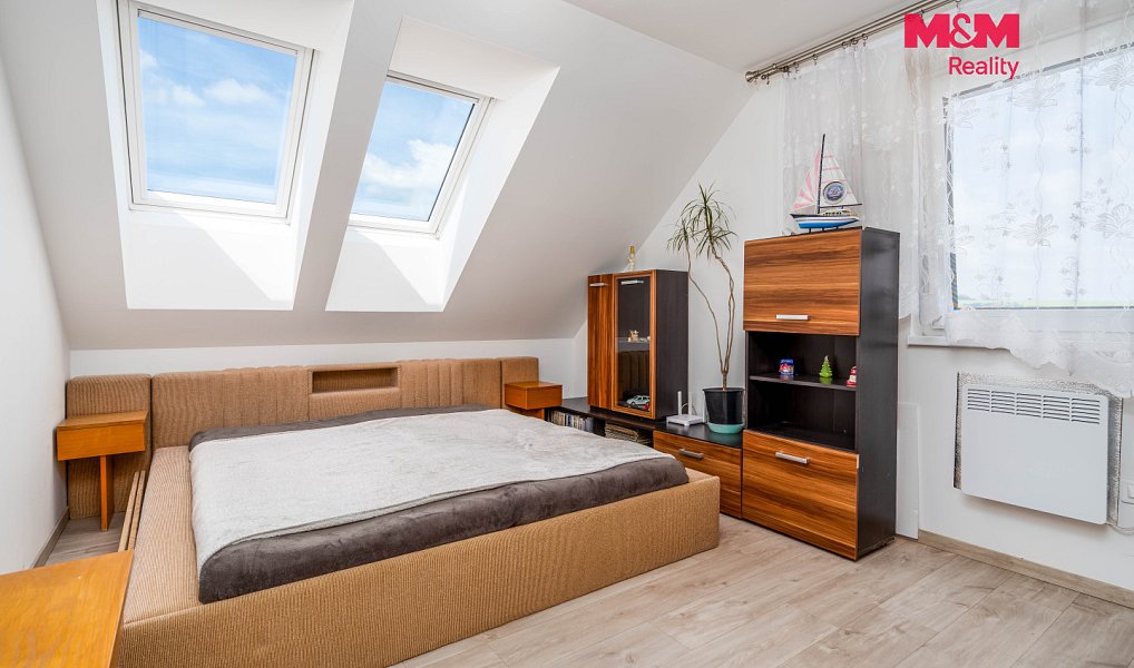 Prodej domu 102 m² s pozemkem 200 m², Smiřice – náhled fotky 8