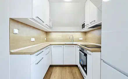 Pronájem bytu 2+kk 38 m²