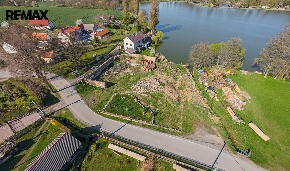 Prodej stavebního pozemku 2 006 m², Sedlec-Prčice – náhled fotky 20