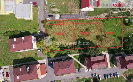 Prodej stavebního pozemku 700 m², Velké Chvojno, okres Ústí nad Labem
