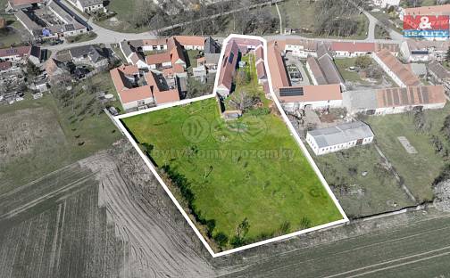 Prodej domu 195 m² s pozemkem 7 046 m², Dříteň - Velice, okres České Budějovice