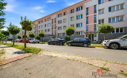 Pronájem bytu 3+1 56 m², Ječná, Hradec Králové - Slezské Předměstí