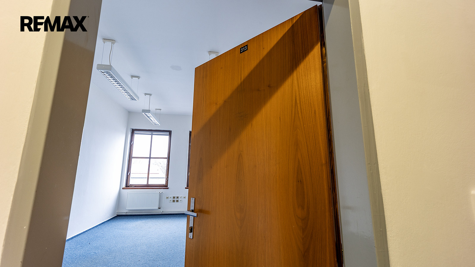Pronájem kanceláře 24 m² — photo 5