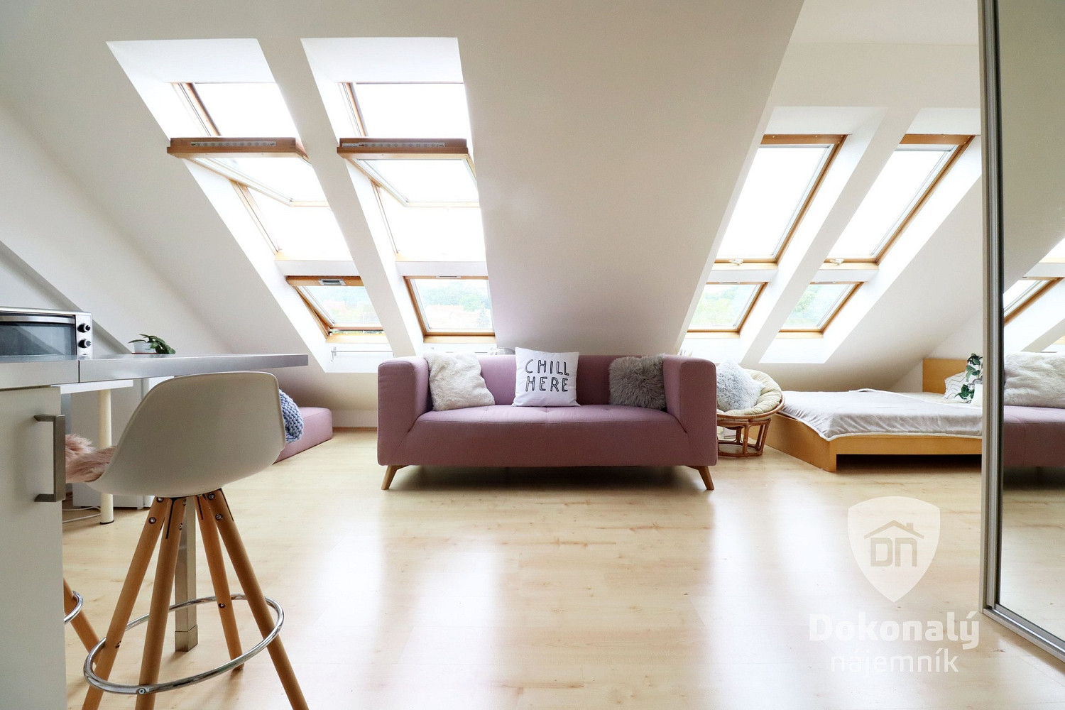 Pronájem bytu 1+kk 45 m² – fotografie 4