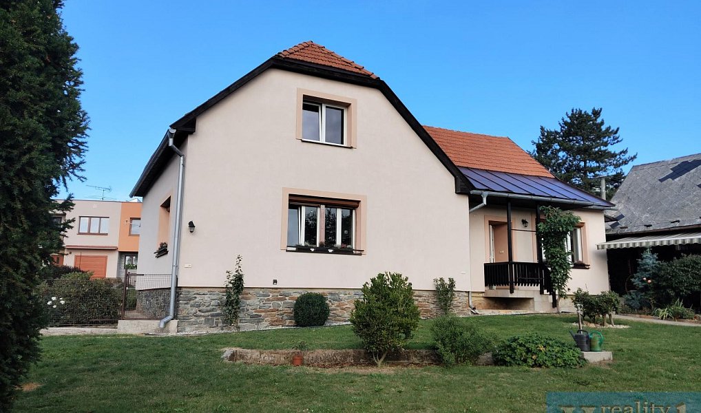 Prodej domu 222 m² s pozemkem 1 232 m², Kámen – náhled fotky 2
