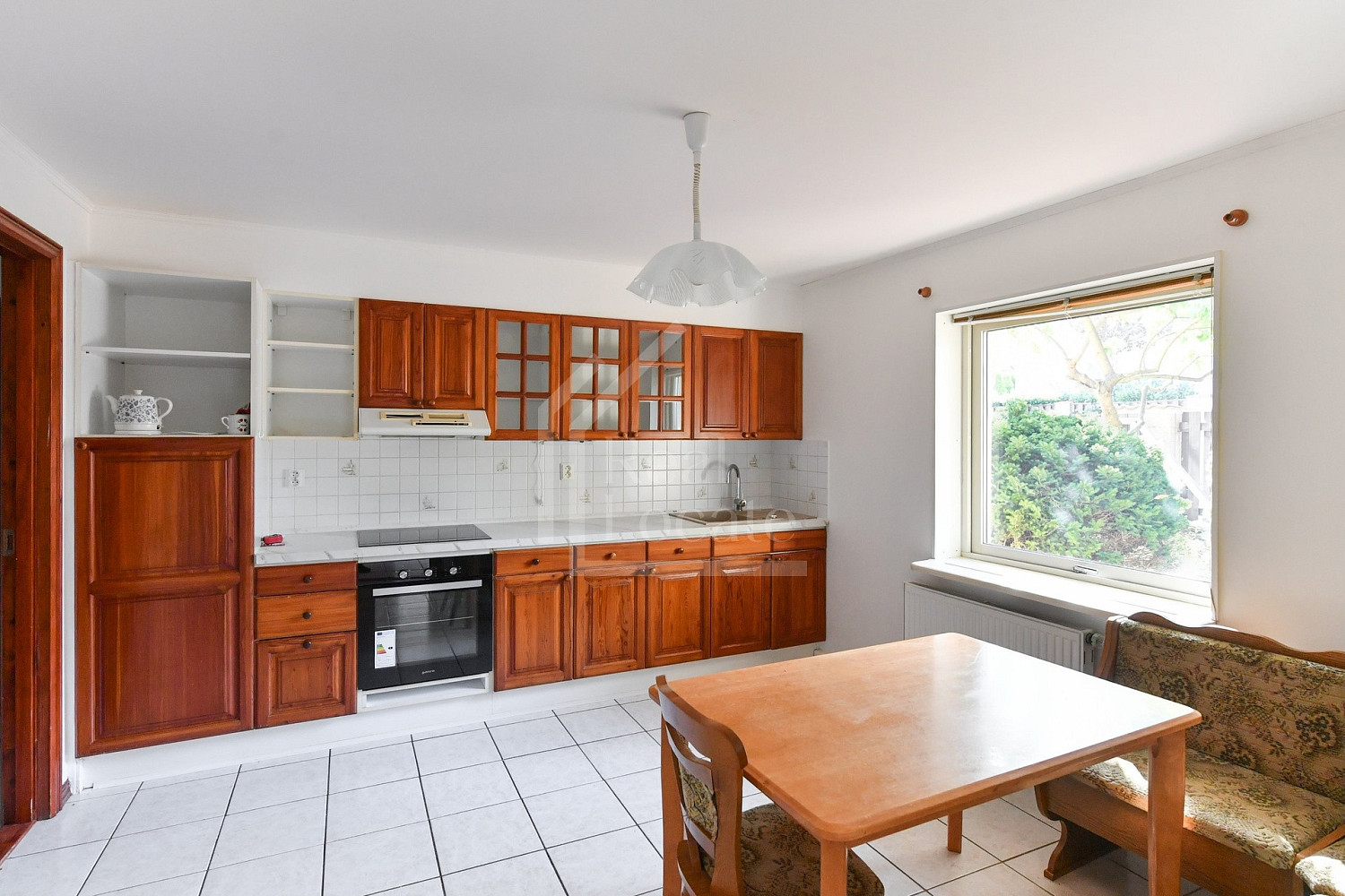 Pronájem domu 230 m² s pozemkem 379 m² – fotografie 2
