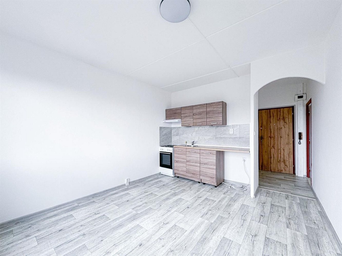 Pronájem bytu 1+1 34 m²