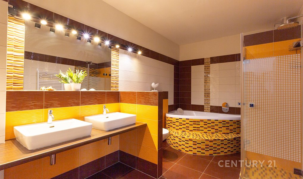 Prodej bytu 4+1 175 m², Praha – náhled fotky 16